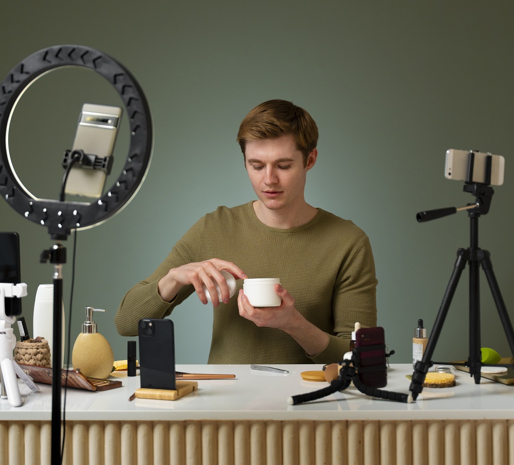 Content creation tools, Budget-friendly content tools, Affordable content creator tools, Low-cost content creation solutions, Content marketing tools, content creation resources, Ring Light, Softbox Lighting Kit, Flexible Tripod, Microphone, Lenses for Smartphone Camera, Video editing applications, Audiograms for Podcasts, content creation social media, content creation ideas, content resources.